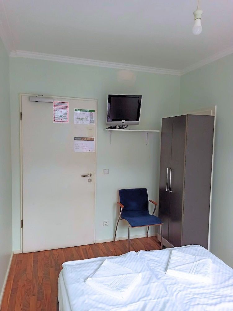 Pension Puschkin Berlin Deluxe Apartment, 5 Bedrooms 17