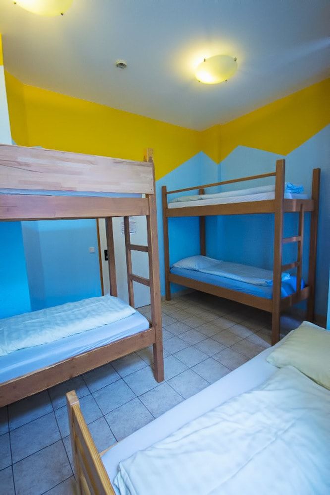 undefined Lindsays Schlafmeile - Hostel 9