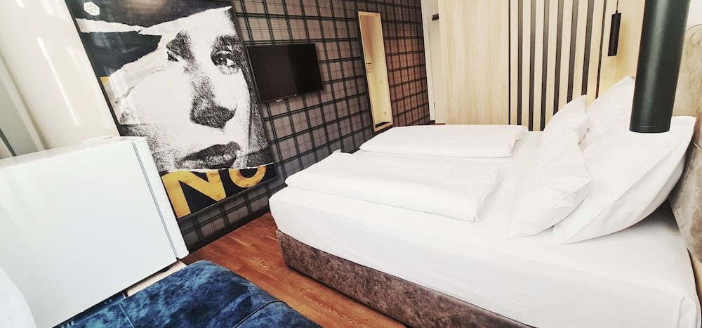 ArtHotel ANA Munich Airport Standard Double Room 2