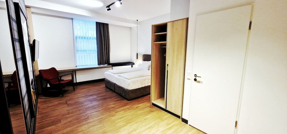 ArtHotel ANA Munich Airport Superior Double Room 3