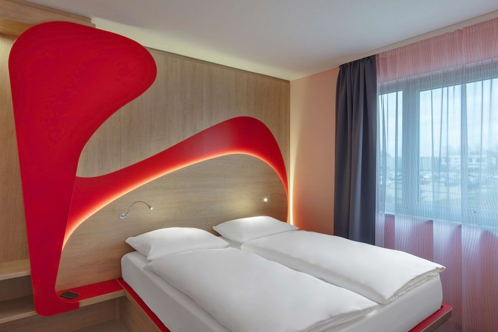Comfort Room, Corner (Design)