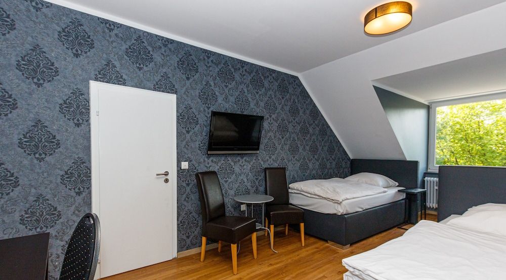 Hotel Sehnder Hof Business Triple Room 3
