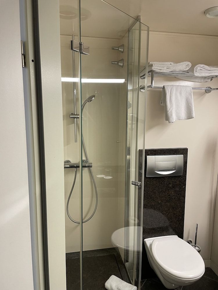 Rugs Hotel Augsburg Superior Double Room 4