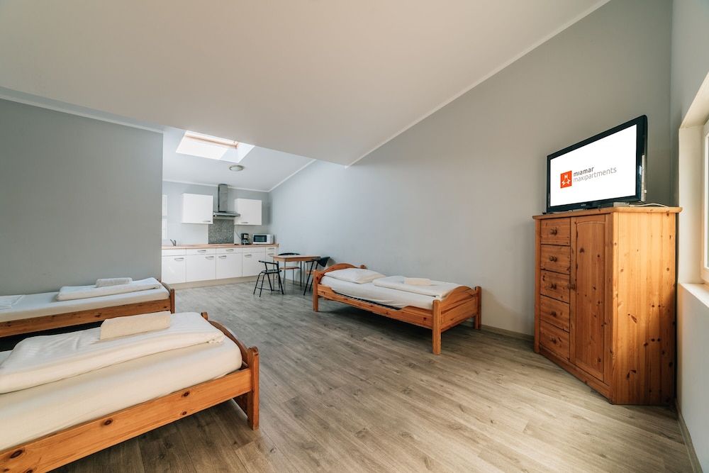 undefined MiamarMaxipartments - Merkenicher Straße 7