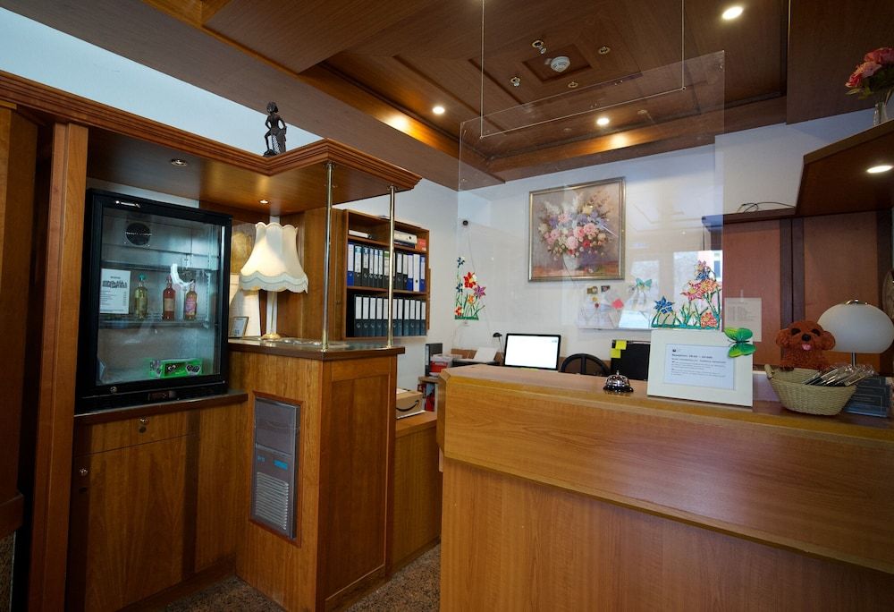 undefined Hotel Merian 8