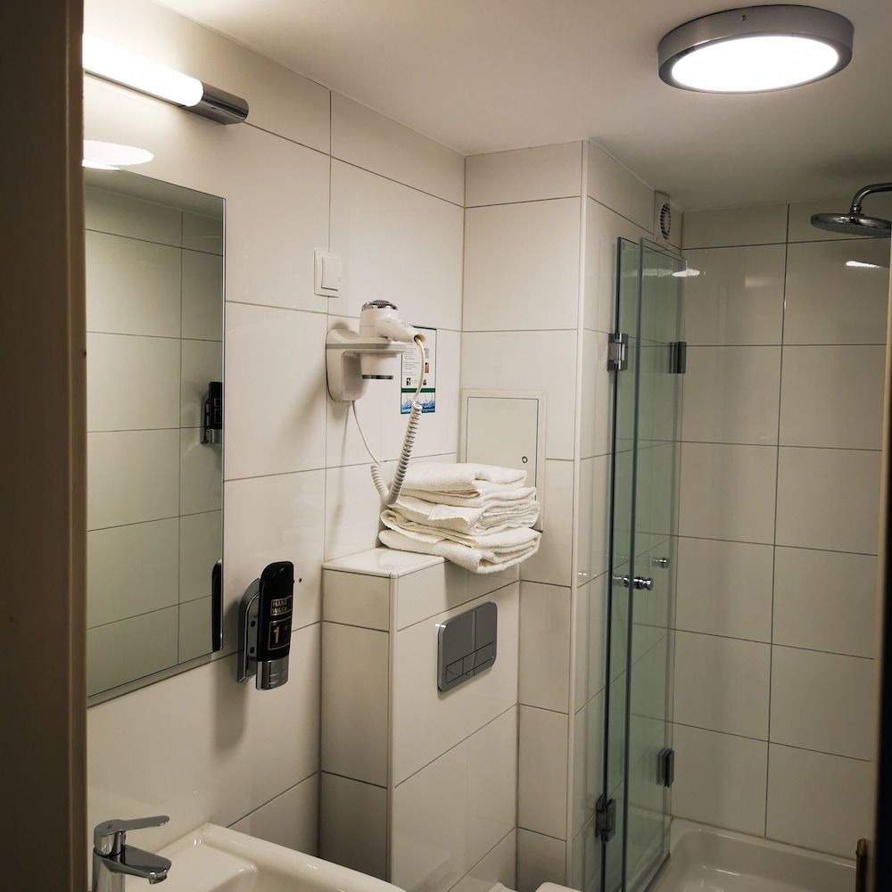 undefined Hotel Merian 7