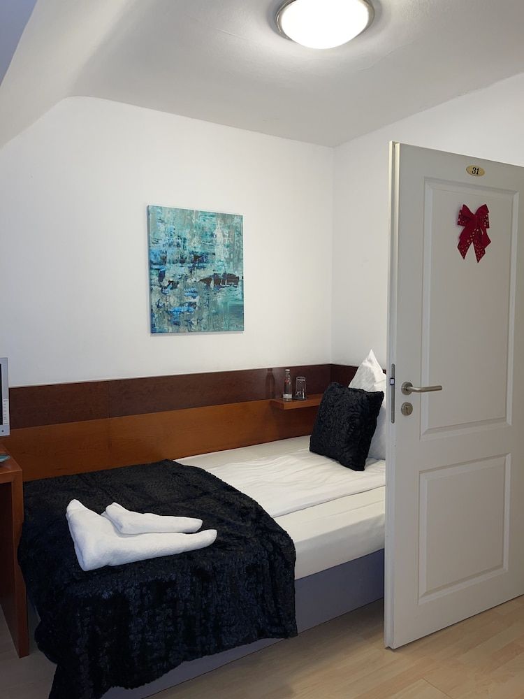 Griffin Hotel am Neumarkt Comfort Room 34