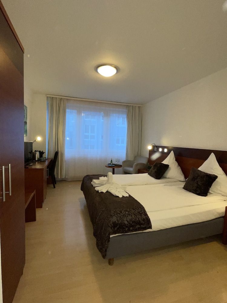 Griffin Hotel am Neumarkt Comfort Room 45