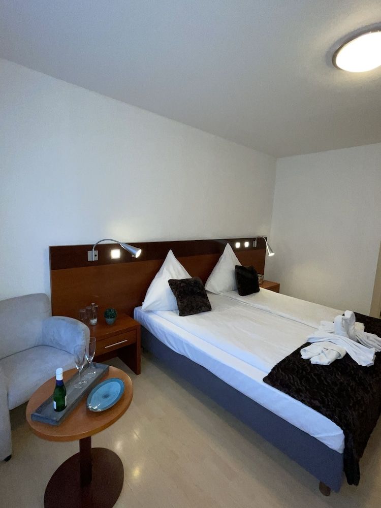 Griffin Hotel am Neumarkt Comfort Room 54