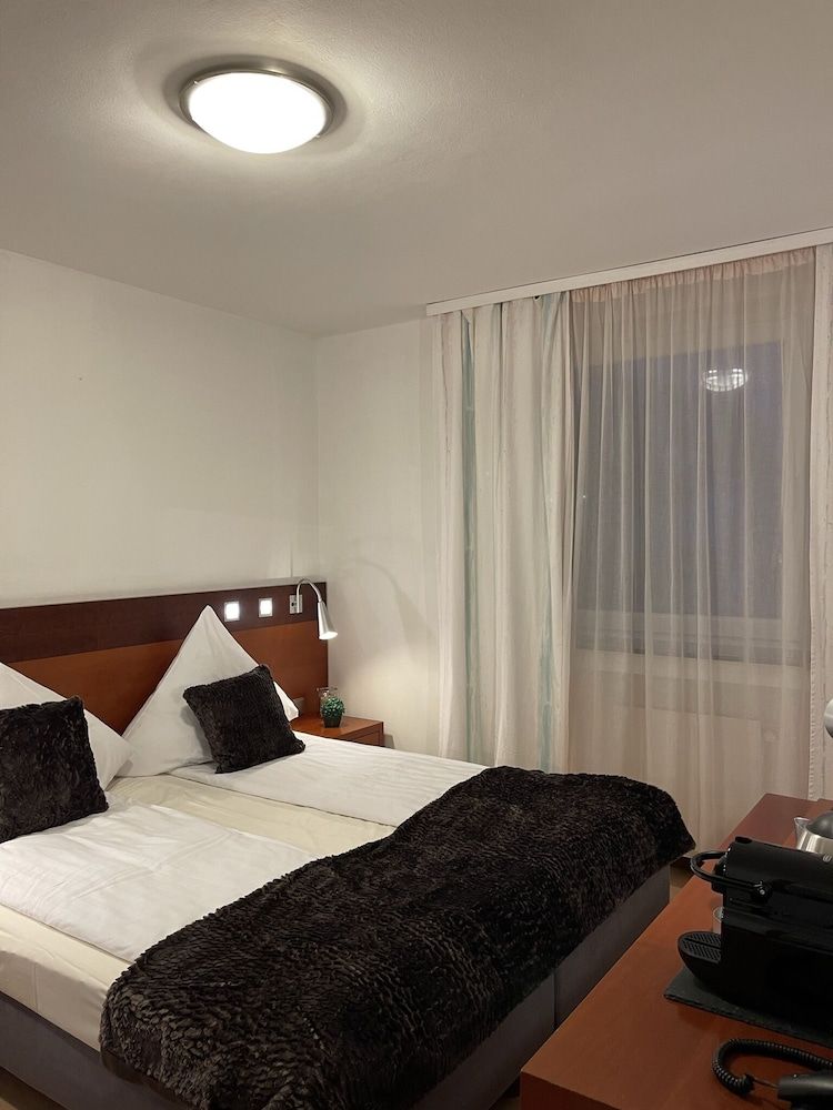 Griffin Hotel am Neumarkt Comfort Room 43