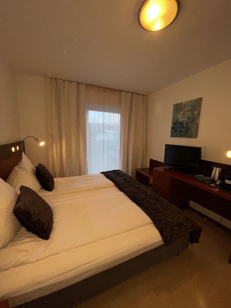 Griffin Hotel am Neumarkt Comfort Room 52