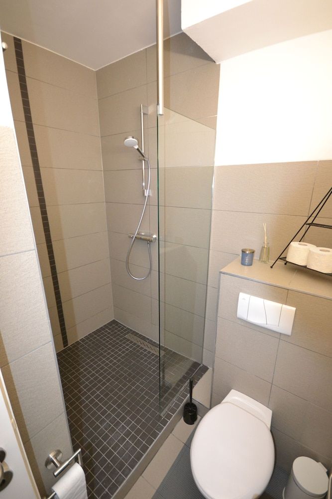 Madame Tower Apartment 5