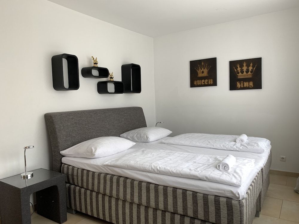 Domapartment Cologne City Altstadt Deluxe Penthouse, 2 Bedrooms, Non Smoking, Balcony 2