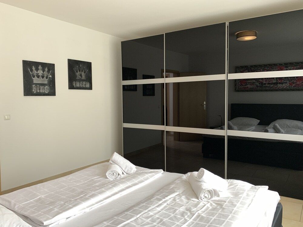 Domapartment Cologne City Altstadt Deluxe Penthouse, 2 Bedrooms, Non Smoking, Balcony 3