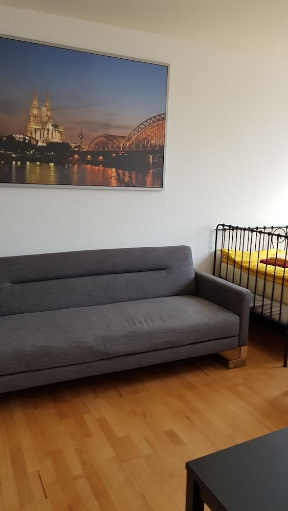 Klein aber fein - Apartments in Köln Economy Studio (42, incl. end cleaning fee €30) 8