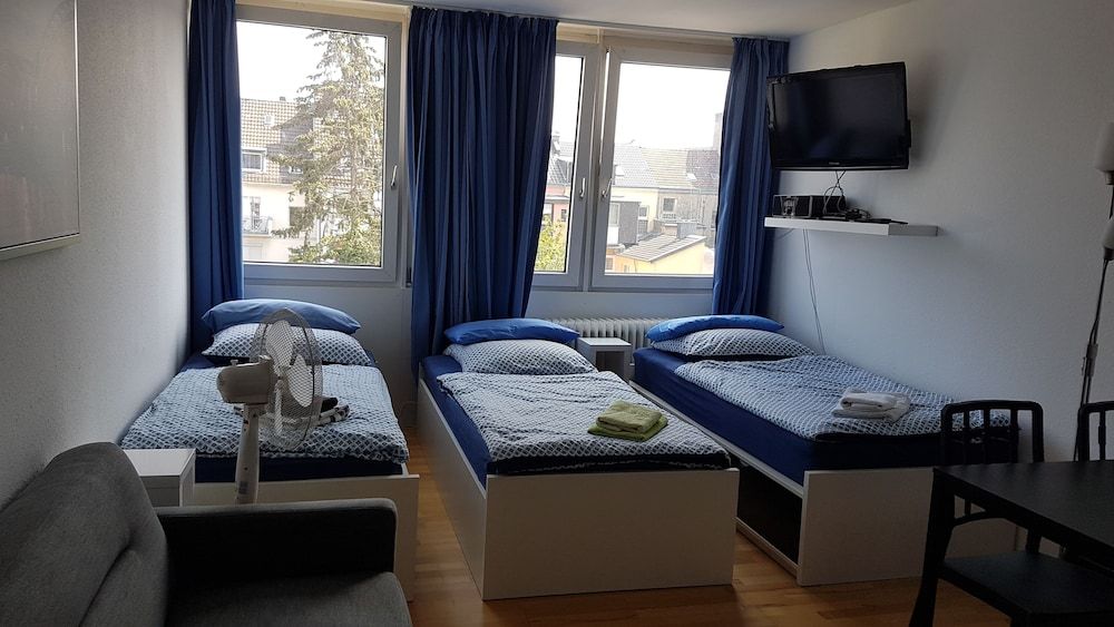 Klein aber fein - Apartments in Köln Economy Studio (42, incl. end cleaning fee €30) 2