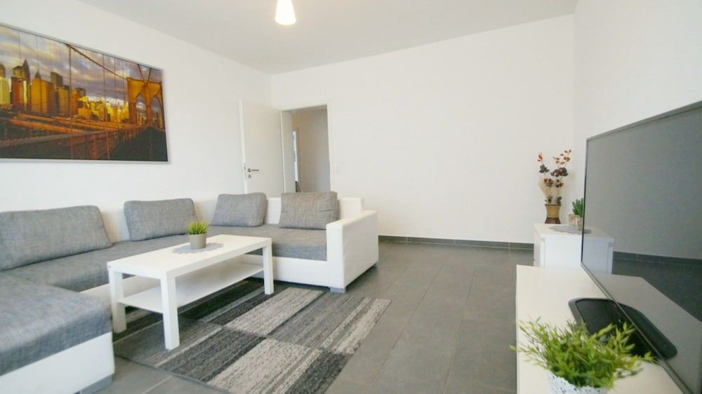 undefined Ferienwohnung Cologne HG 1 3