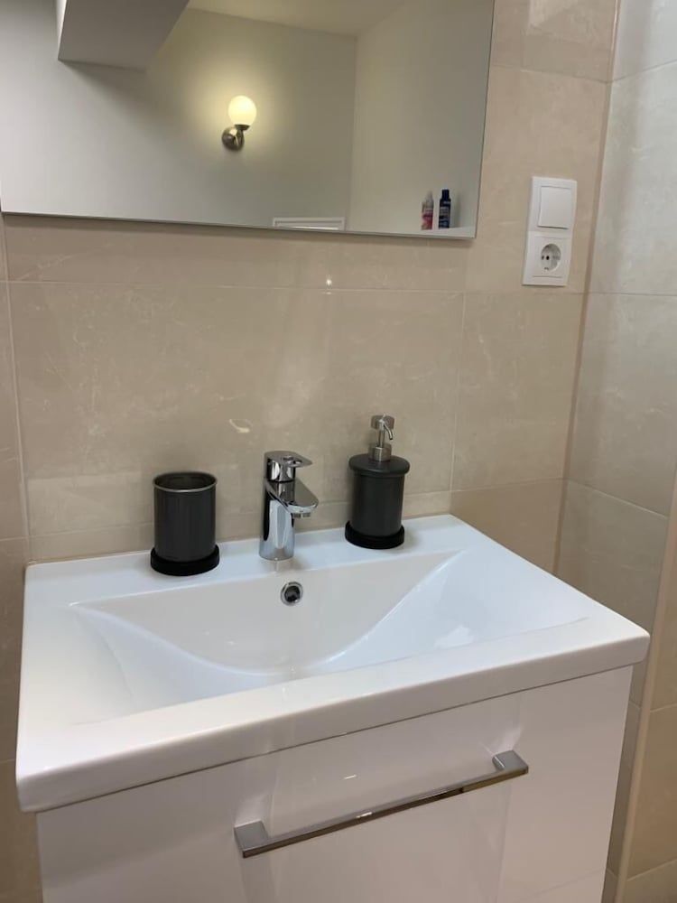 Köln Aachener Weiher WG 1-4 Twin Room, Shared Bathroom (1, incl. 15 EUR Cleaning Fee) 24