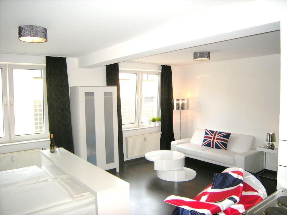 A-partment Schokoladenmuseum Standard Apartment, Kitchenette 8