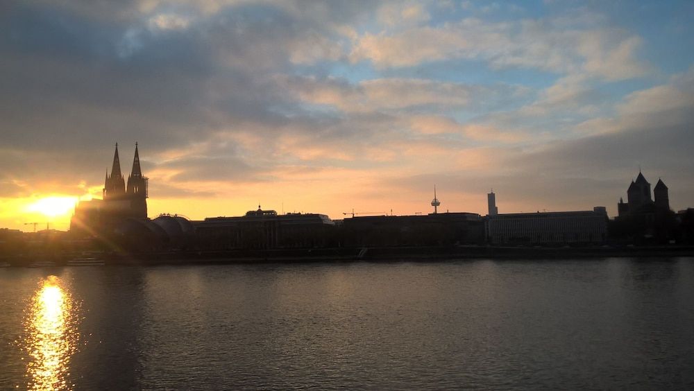 undefined Wohnstube Koeln 6