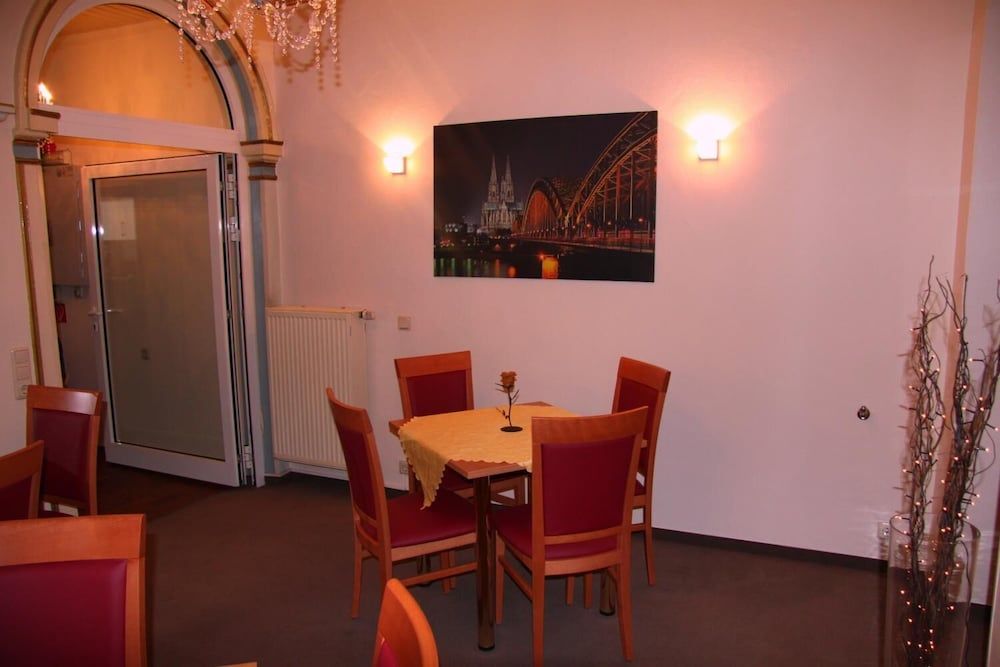 undefined Hotel La Isla 7