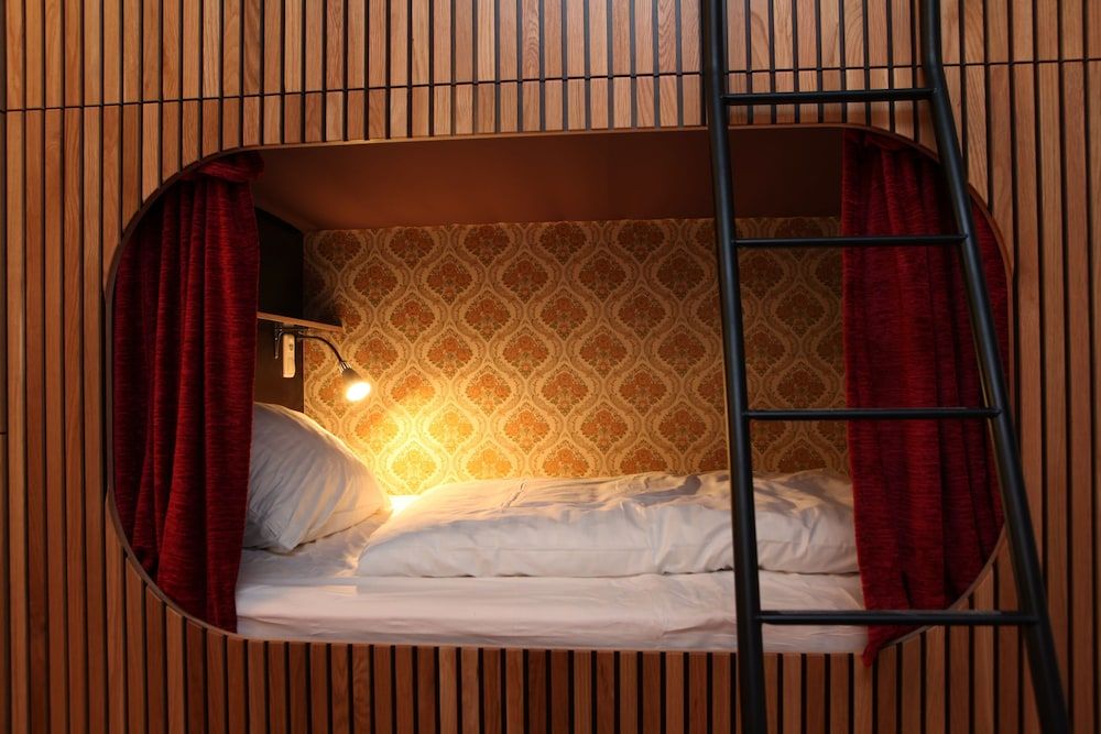 undefined die wohngemeinschaft Hostel 5