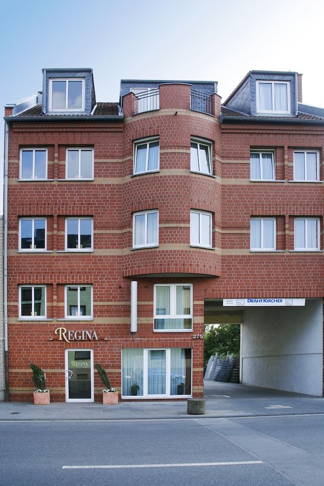 undefined Hotel Regina 5
