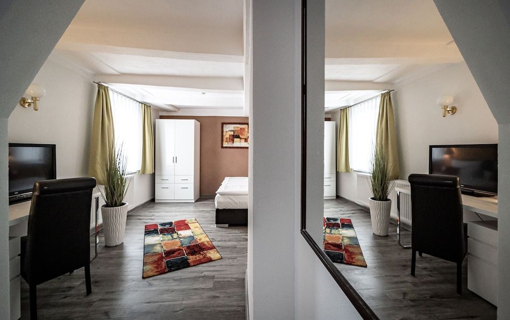 Le petit Palais – Hotel & Ferienapartments Double Room, Balcony 5