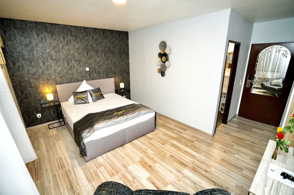 Parkhotel Lindenhof Double Room 3