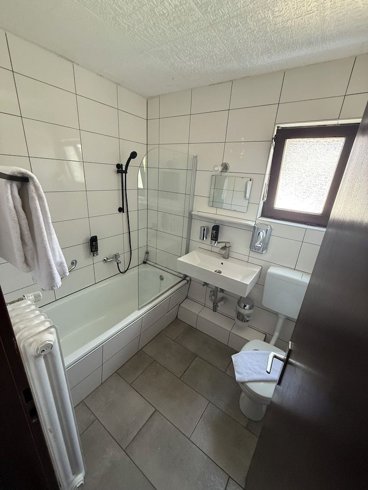 Parkhotel Lindenhof Double Room 7