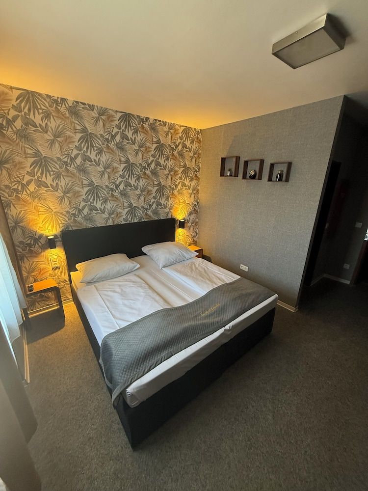 Parkhotel Lindenhof Double Room 2