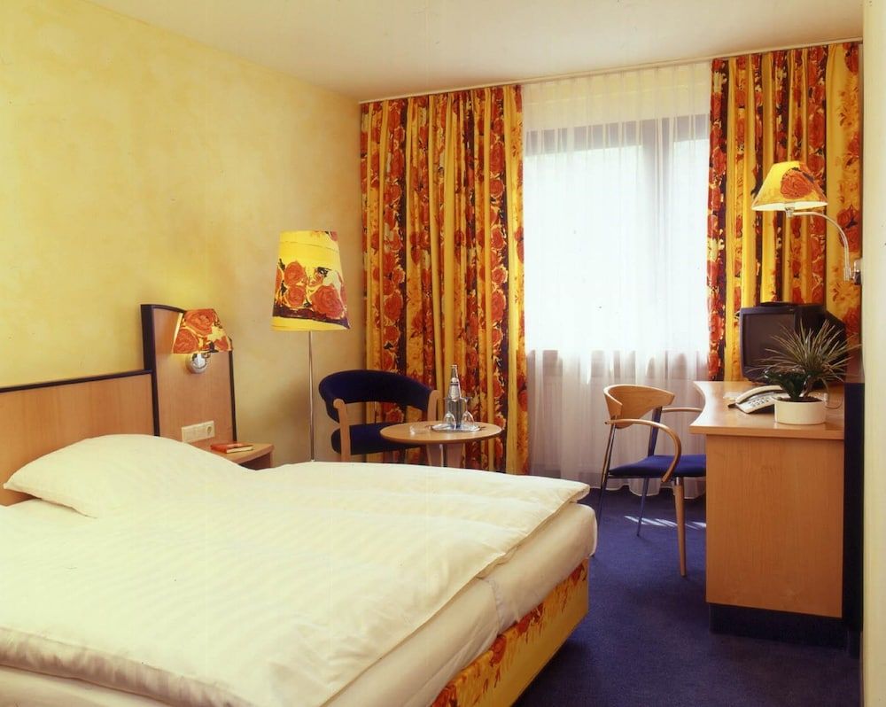 Hotel Graf Standard Double Room 3