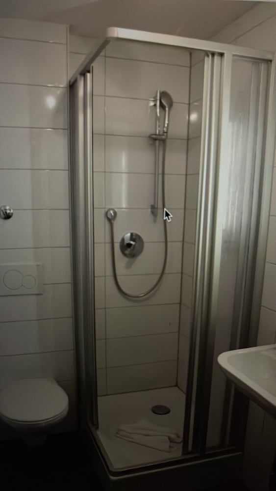 Landhotel Sickinger Hof Standard Double Room, Private Bathroom, Garden View 5