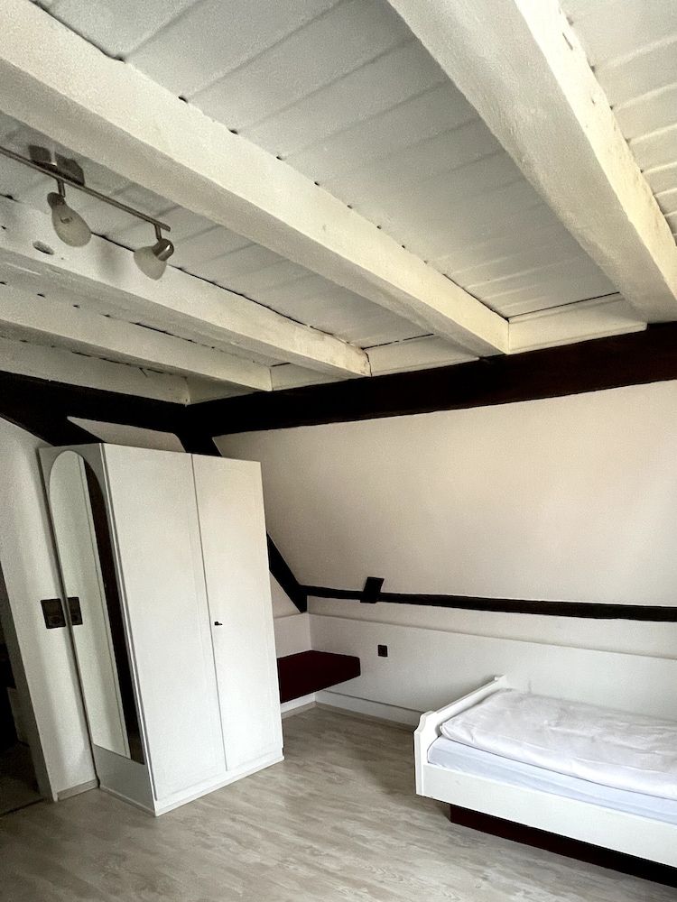 Landhotel Sickinger Hof Standard Twin Room, Private Bathroom, Garden View (Twinnbed) 2