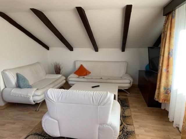 Three-Bedroom Apartment (6 Adults)