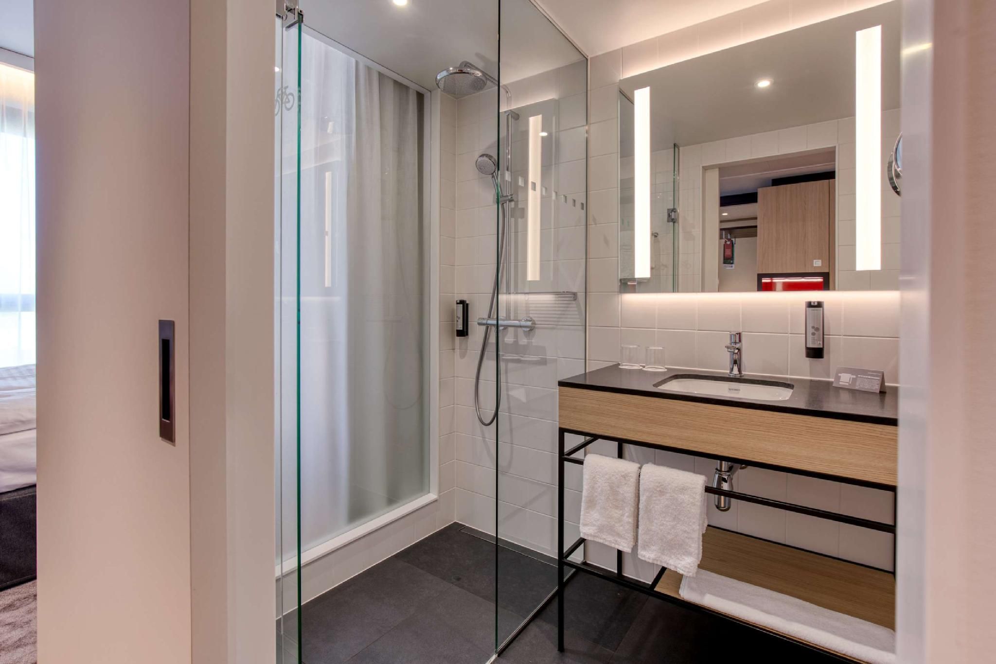 Business Twin Room