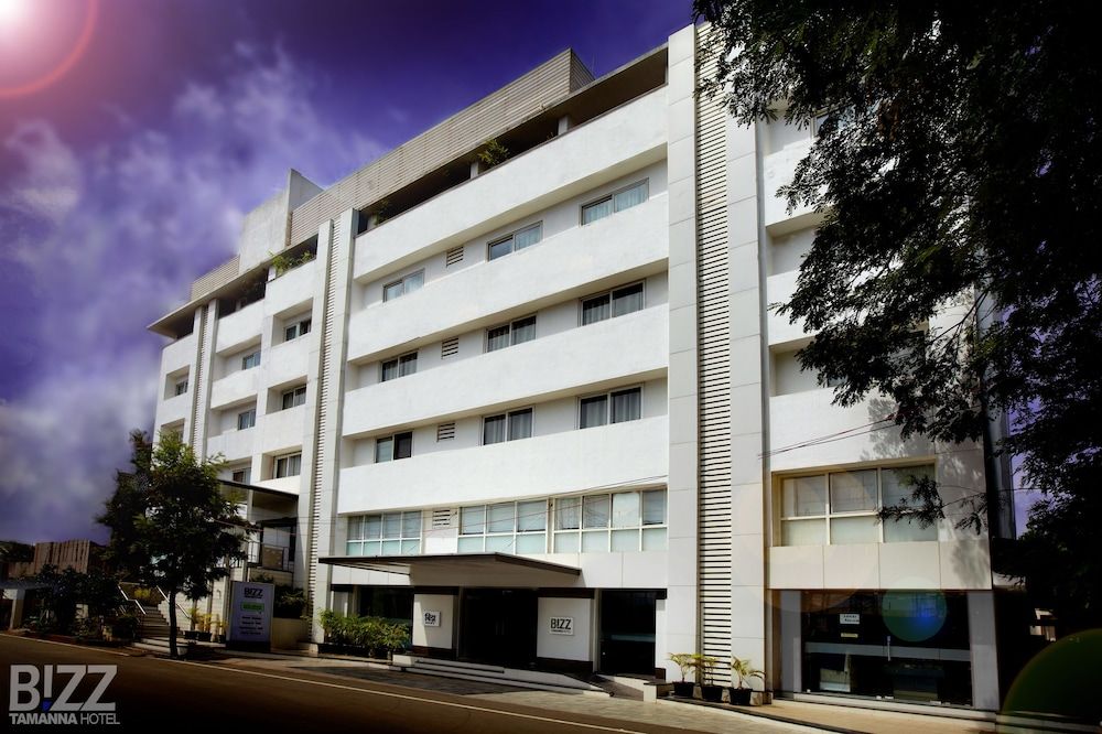 undefined Biz Tamanna Hotel 6