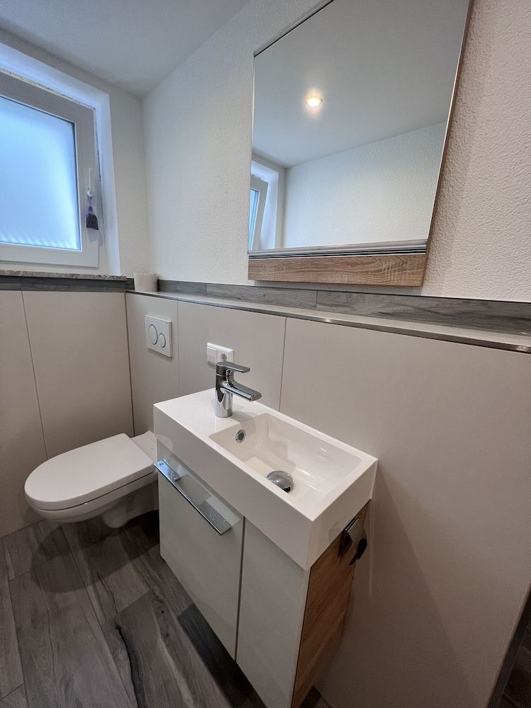 Duplex, Private Bathroom, Mountain View