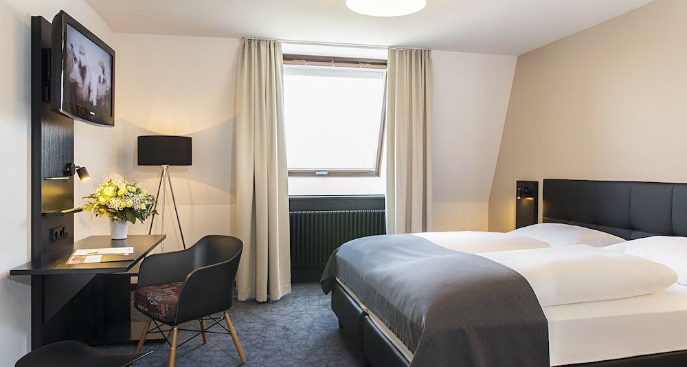 Comfort Twin Room