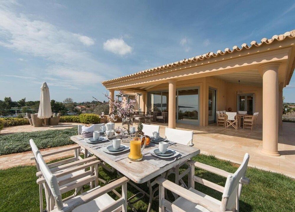 Villa in Peloponnese With Pool