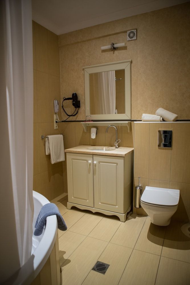 Irenes Resort Double or Twin Room 15