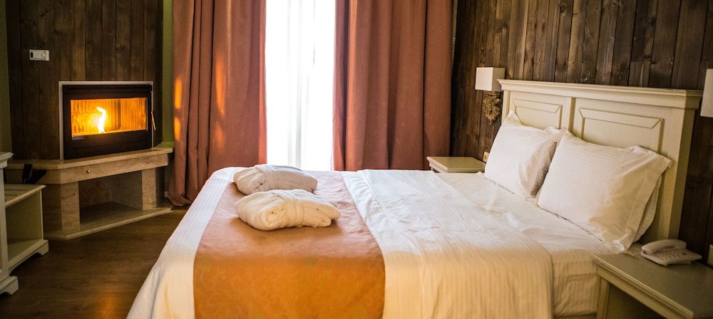 Irenes Resort Double or Twin Room 9