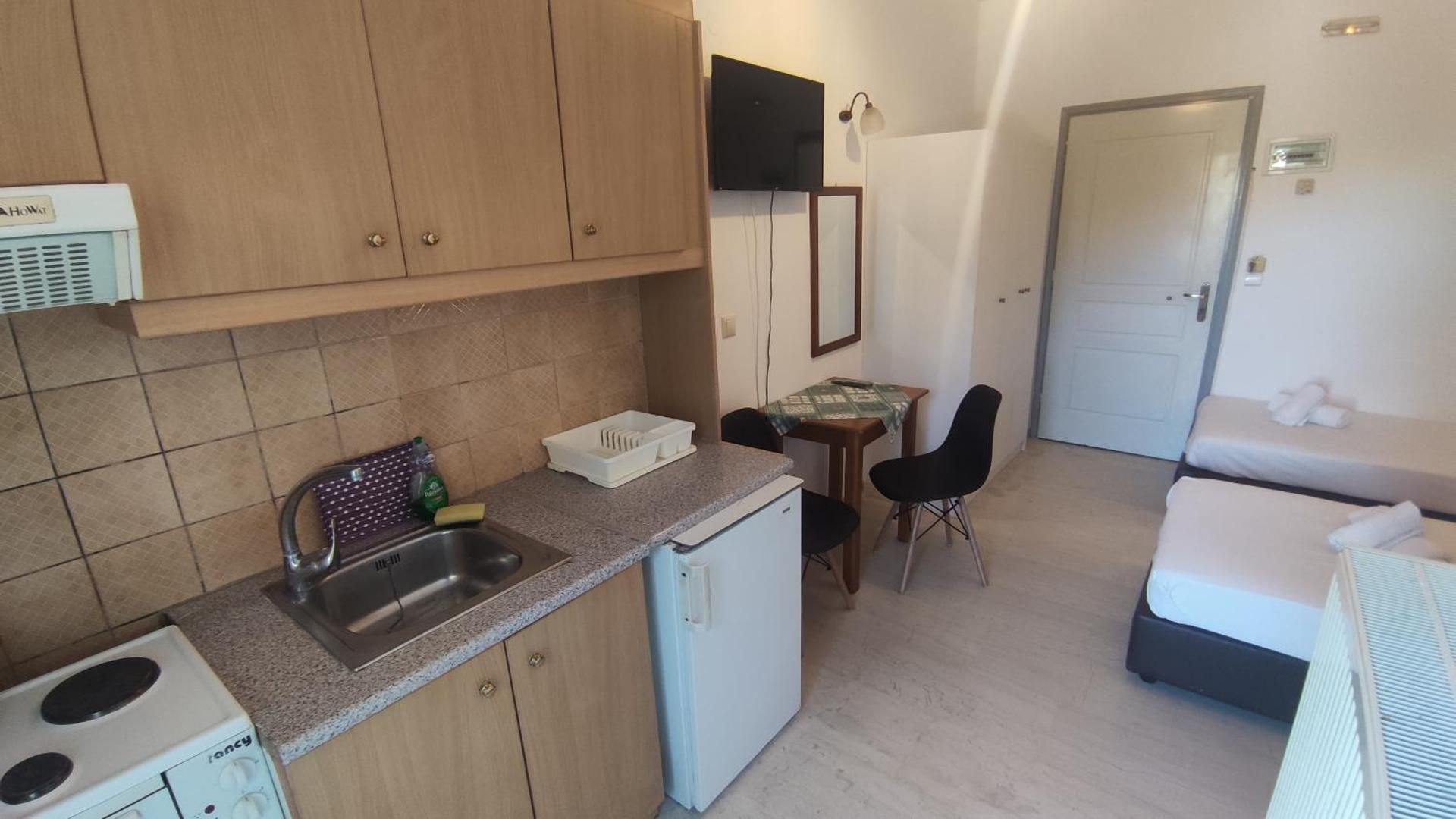 Economy Double Studio