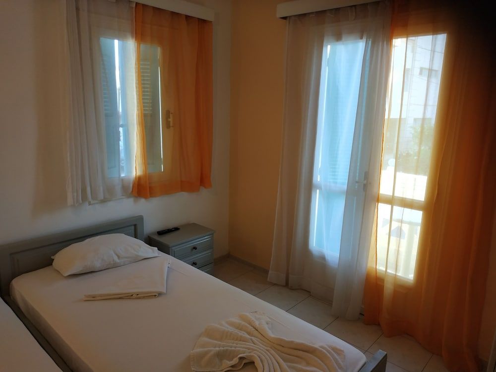 Studio, Multiple Bedrooms, Balcony, Garden View