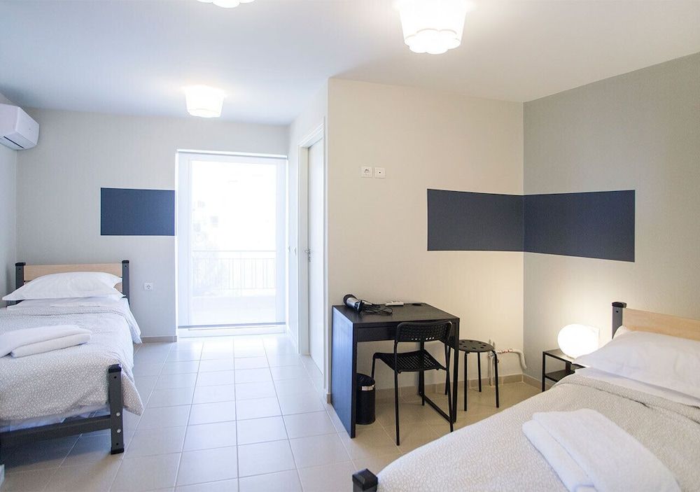 Double Room (15)