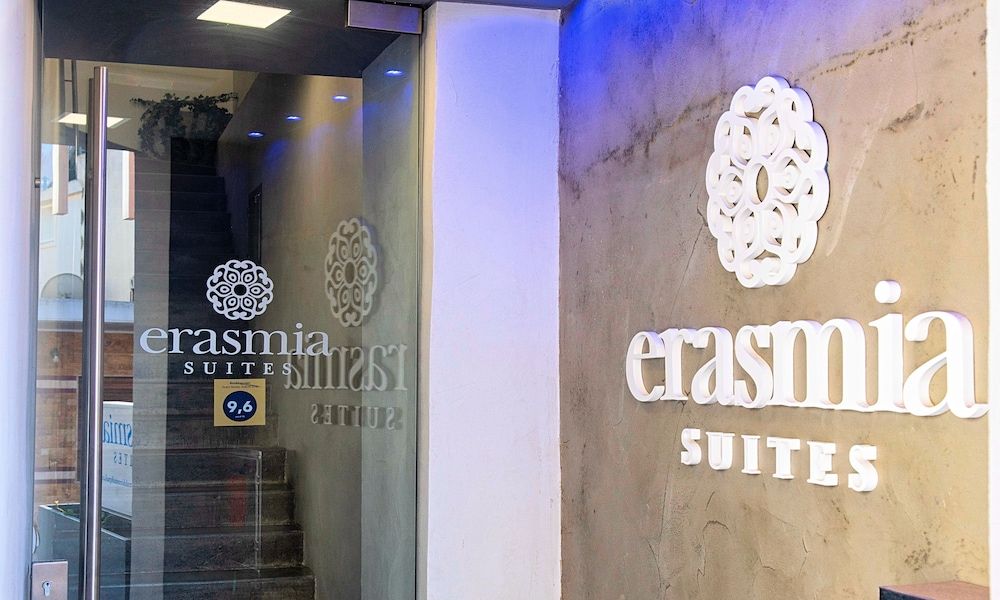 Erasmia Beachside Suites
