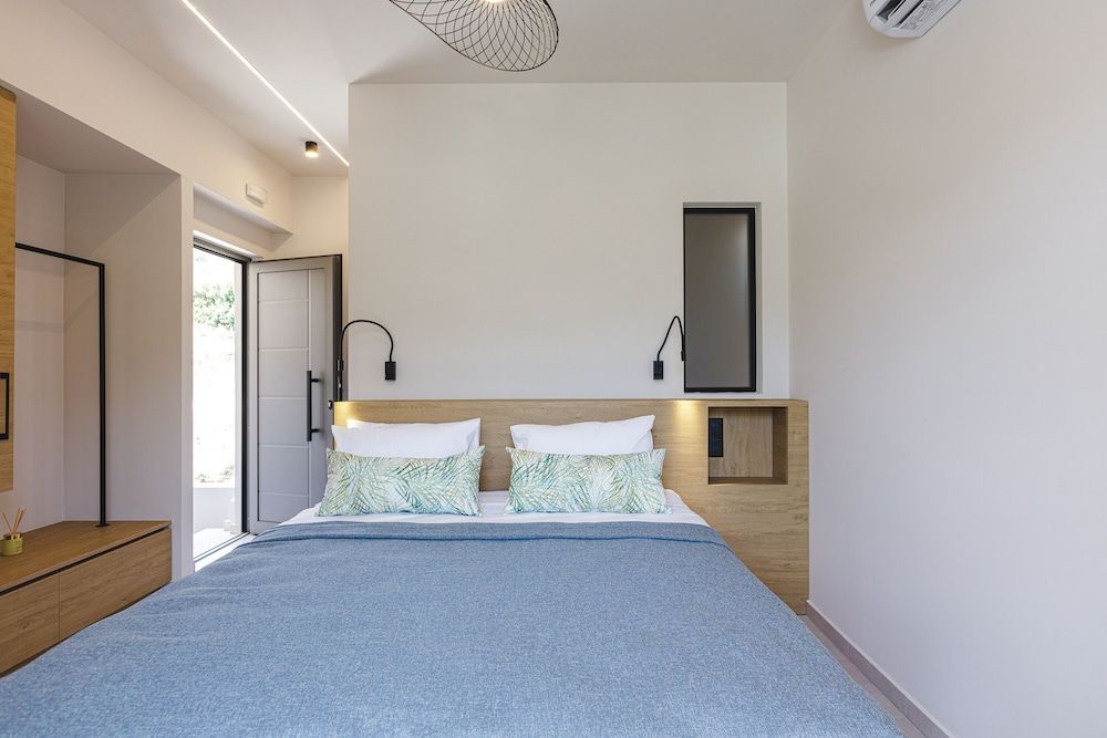 Mira Mare Luxury Residence Studio, Sea View 4