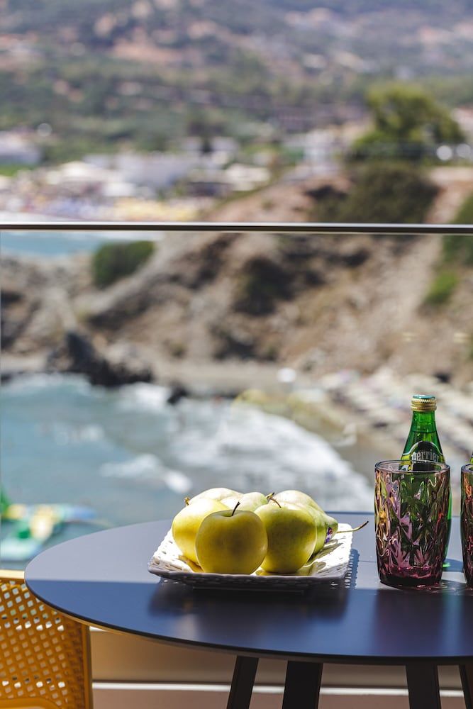 Mira Mare Luxury Residence Superior Studio, Sea View 7