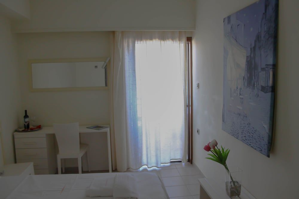 Double or Twin Room, Sea View