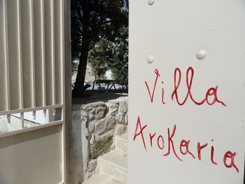 Villa Arokaria